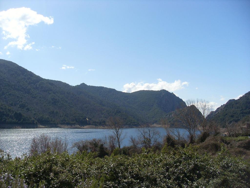 Côté Lac Tolla Chambre photo
